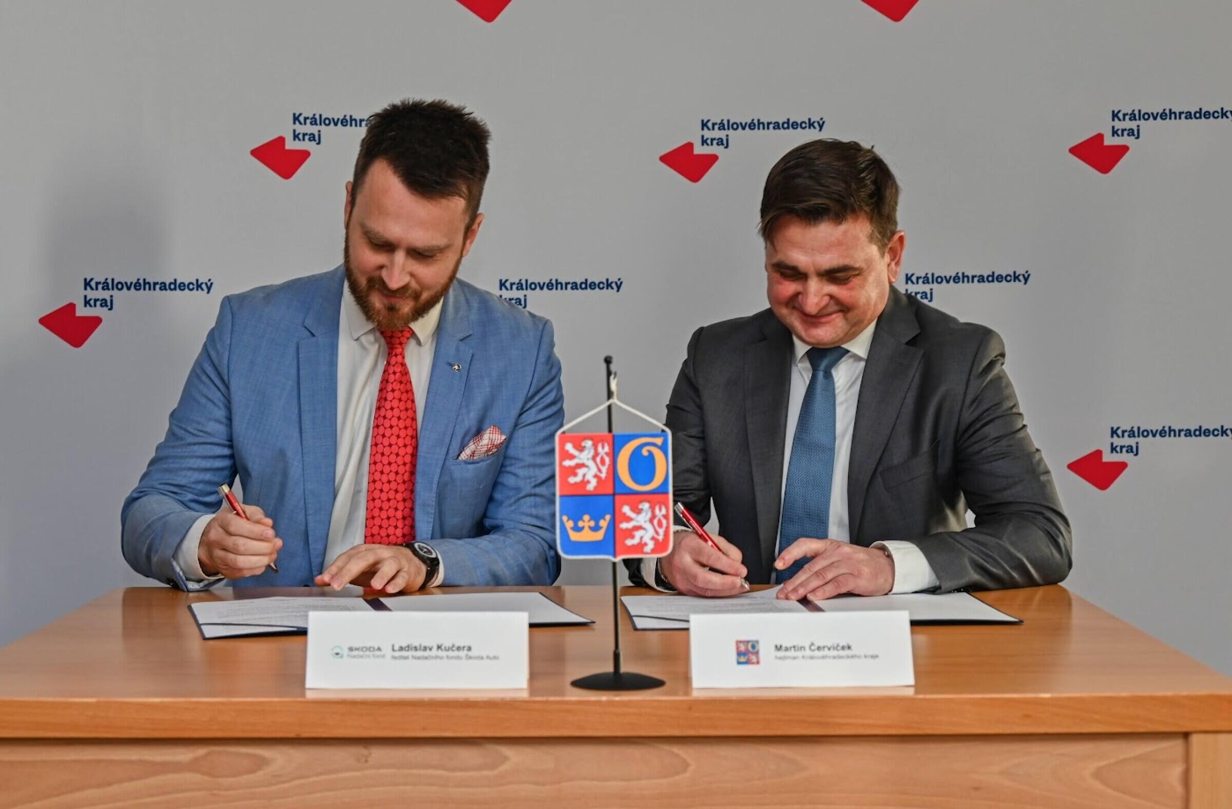 We have signed a memorandum of cooperation with the Hradec Králové Region