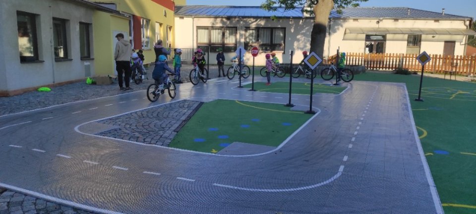 Spouštíme grantovou výzvu – Dopravní bezpečnost, infrastruktura